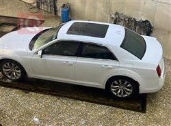 کرایسلەر 300